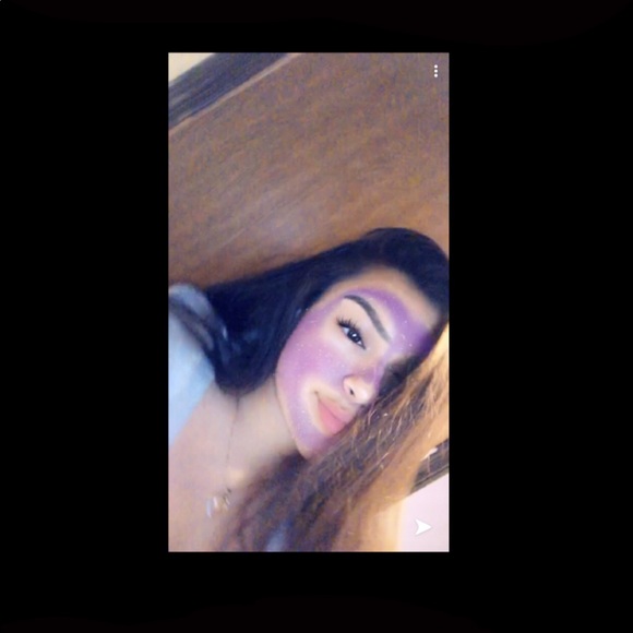 Meet your Posher, Stephanie - Picture 1 of 1